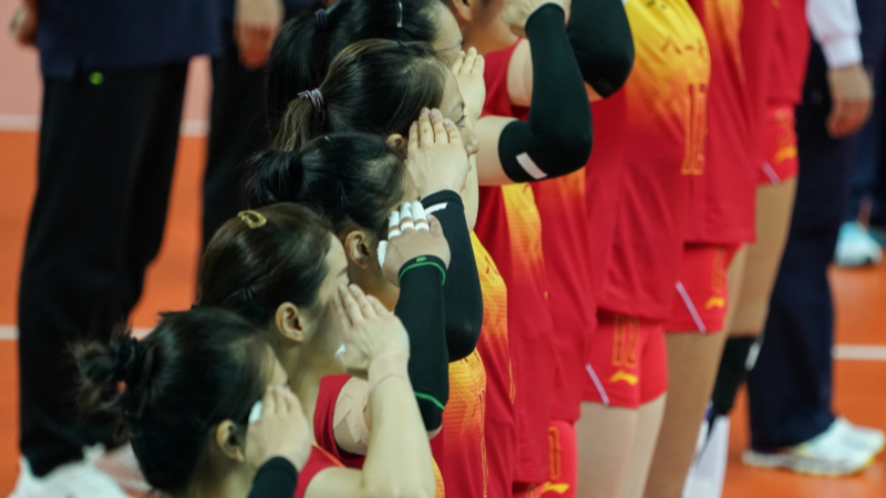 军运会中国八一女排3:0击败巴西队获两连胜